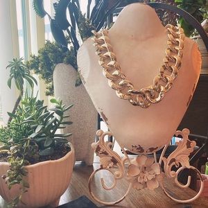 Chunky Plastic Gold Chain Necklace
